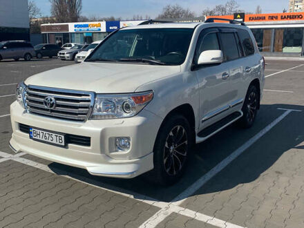 Тойота Ленд Крузер 2012 у Миколаєві на Automoto.ua Білий Тойота Ленд Крузер, об'ємом двигуна 4.46 л та пробігом 295 тис. км за 33000 $, фото 1 на Automoto.ua