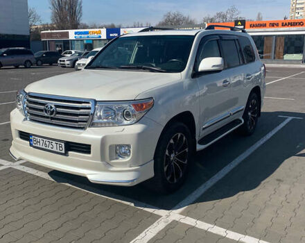 Білий Тойота Ленд Крузер, об'ємом двигуна 4.46 л та пробігом 295 тис. км за 33000 $, фото 1 на Automoto.ua