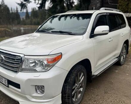 Білий Тойота Ленд Крузер, об'ємом двигуна 4.5 л та пробігом 150 тис. км за 29999 $, фото 1 на Automoto.ua