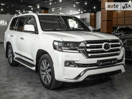 Білий Тойота Ленд Крузер, об'ємом двигуна 4.46 л та пробігом 103 тис. км за 55900 $, фото 1 на Automoto.ua
