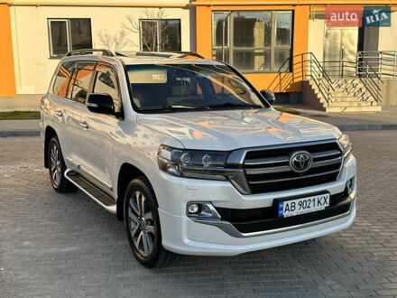 Білий Тойота Ленд Крузер, об'ємом двигуна 4.61 л та пробігом 239 тис. км за 48500 $, фото 1 на Automoto.ua