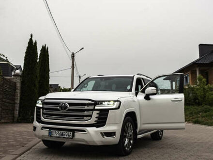 Белый Тойота Ленд Крузер, объемом двигателя 3.45 л и пробегом 60 тыс. км за 78000 $, фото 1 на Automoto.ua