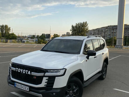 Білий Тойота Ленд Крузер, об'ємом двигуна 3.3 л та пробігом 62 тис. км за 76500 $, фото 1 на Automoto.ua