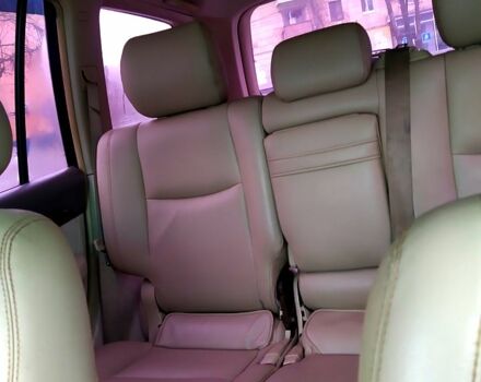 Бежевый Тойота Ленд Крузер, объемом двигателя 4 л и пробегом 330 тыс. км за 12500 $, фото 4 на Automoto.ua