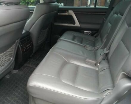 Бежевый Тойота Ленд Крузер, объемом двигателя 4.5 л и пробегом 156 тыс. км за 29000 $, фото 7 на Automoto.ua