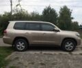 Бежевый Тойота Ленд Крузер, объемом двигателя 4.5 л и пробегом 156 тыс. км за 29000 $, фото 3 на Automoto.ua