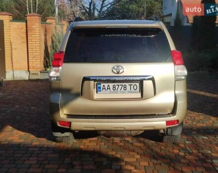 Бежевый Тойота Ленд Крузер, объемом двигателя 2.69 л и пробегом 264 тыс. км за 23000 $, фото 6 на Automoto.ua