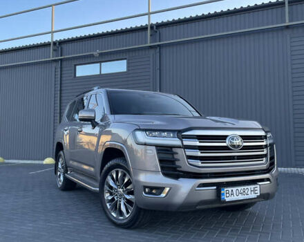 Бежевый Тойота Ленд Крузер, объемом двигателя 3.45 л и пробегом 24 тыс. км за 93000 $, фото 3 на Automoto.ua