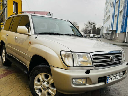 Тойота Ленд Крузер 2004 в Хмельницком на Automoto.ua Бежевый Тойота Ленд Крузер, объемом двигателя 4.16 л и пробегом 339 тыс. км за 17000 $, фото 1 на Automoto.ua