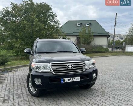 Чорний Тойота Ленд Крузер, об'ємом двигуна 4.5 л та пробігом 302 тис. км за 32000 $, фото 7 на Automoto.ua