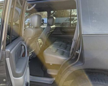 Черный Тойота Ленд Крузер, объемом двигателя 4.7 л и пробегом 470 тыс. км за 14500 $, фото 7 на Automoto.ua