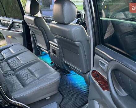 Черный Тойота Ленд Крузер, объемом двигателя 4.7 л и пробегом 430 тыс. км за 25000 $, фото 9 на Automoto.ua