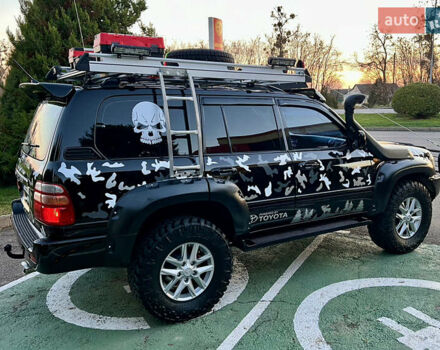 Черный Тойота Ленд Крузер, объемом двигателя 4.7 л и пробегом 430 тыс. км за 25000 $, фото 3 на Automoto.ua