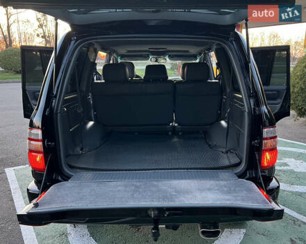 Черный Тойота Ленд Крузер, объемом двигателя 4.7 л и пробегом 430 тыс. км за 25000 $, фото 12 на Automoto.ua