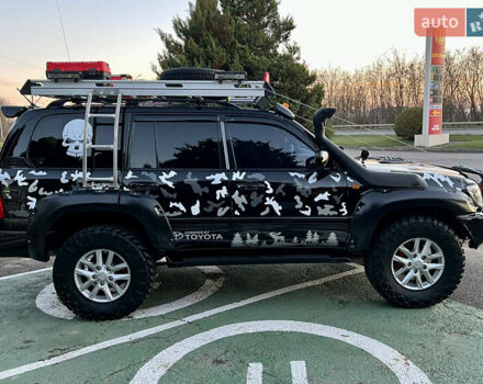 Черный Тойота Ленд Крузер, объемом двигателя 4.7 л и пробегом 430 тыс. км за 25000 $, фото 4 на Automoto.ua