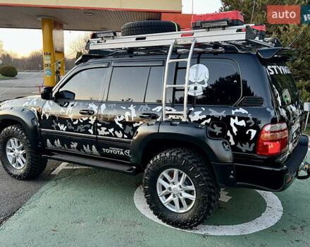 Черный Тойота Ленд Крузер, объемом двигателя 4.7 л и пробегом 430 тыс. км за 25000 $, фото 2 на Automoto.ua