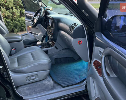 Черный Тойота Ленд Крузер, объемом двигателя 4.7 л и пробегом 430 тыс. км за 25000 $, фото 8 на Automoto.ua