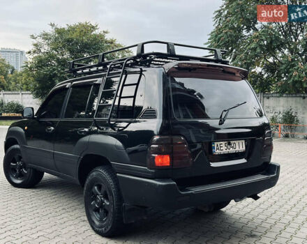 Чорний Тойота Ленд Крузер, об'ємом двигуна 4.66 л та пробігом 521 тис. км за 7999 $, фото 17 на Automoto.ua