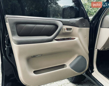 Чорний Тойота Ленд Крузер, об'ємом двигуна 4.66 л та пробігом 521 тис. км за 7999 $, фото 27 на Automoto.ua