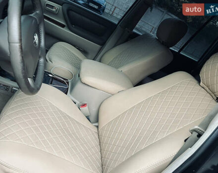 Чорний Тойота Ленд Крузер, об'ємом двигуна 4.66 л та пробігом 521 тис. км за 7999 $, фото 29 на Automoto.ua