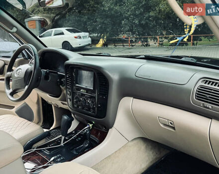Чорний Тойота Ленд Крузер, об'ємом двигуна 4.66 л та пробігом 521 тис. км за 7999 $, фото 34 на Automoto.ua