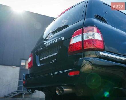 Черный Тойота Ленд Крузер, объемом двигателя 4.7 л и пробегом 369 тыс. км за 25000 $, фото 13 на Automoto.ua