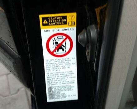 Чорний Тойота Ленд Крузер, об'ємом двигуна 4.7 л та пробігом 255 тис. км за 16526 $, фото 4 на Automoto.ua