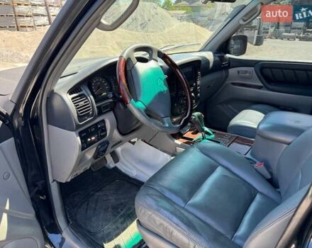 Черный Тойота Ленд Крузер, объемом двигателя 4.16 л и пробегом 242 тыс. км за 27000 $, фото 8 на Automoto.ua