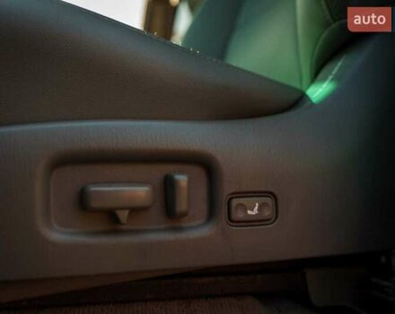 Черный Тойота Ленд Крузер, объемом двигателя 4.7 л и пробегом 369 тыс. км за 25000 $, фото 33 на Automoto.ua