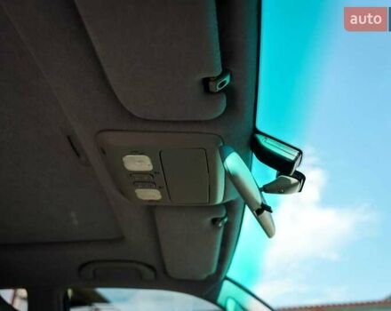 Черный Тойота Ленд Крузер, объемом двигателя 4.7 л и пробегом 369 тыс. км за 25000 $, фото 32 на Automoto.ua