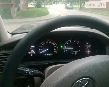 Чорний Тойота Ленд Крузер, об'ємом двигуна 4.7 л та пробігом 340 тис. км за 12500 $, фото 5 на Automoto.ua