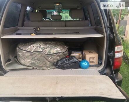 Чорний Тойота Ленд Крузер, об'ємом двигуна 4.7 л та пробігом 340 тис. км за 12500 $, фото 3 на Automoto.ua