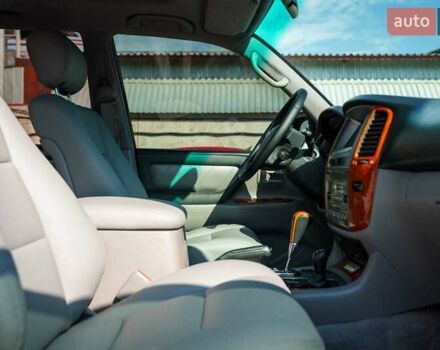 Черный Тойота Ленд Крузер, объемом двигателя 4.7 л и пробегом 369 тыс. км за 25000 $, фото 19 на Automoto.ua