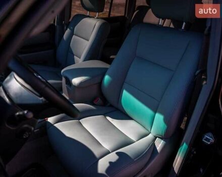 Черный Тойота Ленд Крузер, объемом двигателя 4.7 л и пробегом 369 тыс. км за 25000 $, фото 24 на Automoto.ua