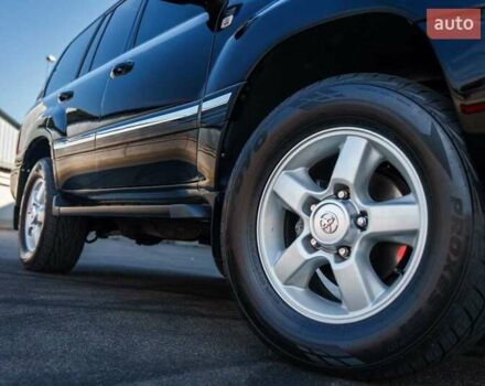 Черный Тойота Ленд Крузер, объемом двигателя 4.7 л и пробегом 369 тыс. км за 25000 $, фото 11 на Automoto.ua