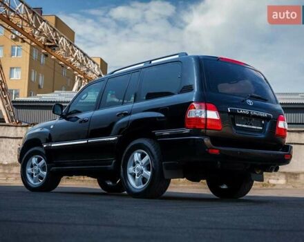 Черный Тойота Ленд Крузер, объемом двигателя 4.7 л и пробегом 369 тыс. км за 25000 $, фото 4 на Automoto.ua