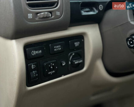 Черный Тойота Ленд Крузер, объемом двигателя 4.16 л и пробегом 400 тыс. км за 15000 $, фото 16 на Automoto.ua