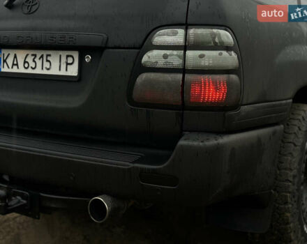 Черный Тойота Ленд Крузер, объемом двигателя 4.16 л и пробегом 400 тыс. км за 15000 $, фото 24 на Automoto.ua