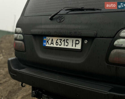 Черный Тойота Ленд Крузер, объемом двигателя 4.16 л и пробегом 400 тыс. км за 15000 $, фото 25 на Automoto.ua
