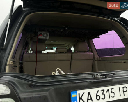 Черный Тойота Ленд Крузер, объемом двигателя 4.16 л и пробегом 400 тыс. км за 15000 $, фото 11 на Automoto.ua