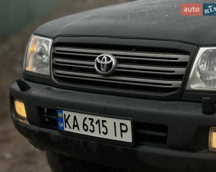 Черный Тойота Ленд Крузер, объемом двигателя 4.16 л и пробегом 400 тыс. км за 15000 $, фото 2 на Automoto.ua