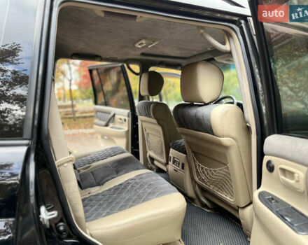 Черный Тойота Ленд Крузер, объемом двигателя 4.16 л и пробегом 560 тыс. км за 18499 $, фото 37 на Automoto.ua