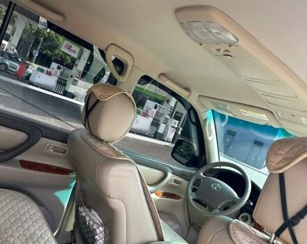 Черный Тойота Ленд Крузер, объемом двигателя 4.7 л и пробегом 286 тыс. км за 16000 $, фото 14 на Automoto.ua