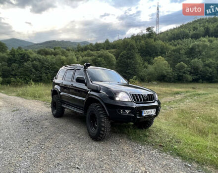 Чорний Тойота Ленд Крузер, об'ємом двигуна 4 л та пробігом 300 тис. км за 22000 $, фото 34 на Automoto.ua