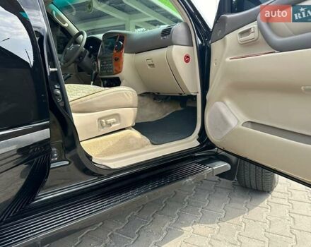 Черный Тойота Ленд Крузер, объемом двигателя 4.7 л и пробегом 286 тыс. км за 16000 $, фото 16 на Automoto.ua