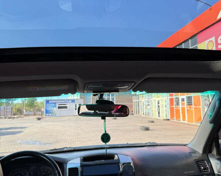 Черный Тойота Ленд Крузер, объемом двигателя 3.96 л и пробегом 430 тыс. км за 13000 $, фото 11 на Automoto.ua