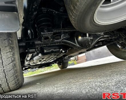 Черный Тойота Ленд Крузер, объемом двигателя 2.7 л и пробегом 97 тыс. км за 14499 $, фото 9 на Automoto.ua