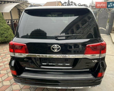 Черный Тойота Ленд Крузер, объемом двигателя 4.5 л и пробегом 297 тыс. км за 27900 $, фото 28 на Automoto.ua