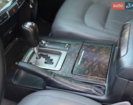 Черный Тойота Ленд Крузер, объемом двигателя 4.66 л и пробегом 245 тыс. км за 21999 $, фото 10 на Automoto.ua