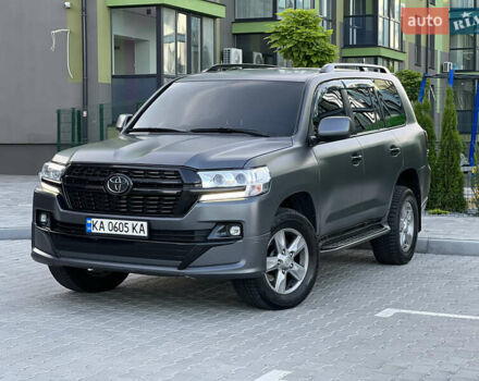 Чорний Тойота Ленд Крузер, об'ємом двигуна 4.66 л та пробігом 310 тис. км за 23900 $, фото 1 на Automoto.ua